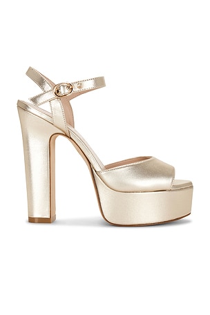 Reade Platform Sandal Stuart Weitzman