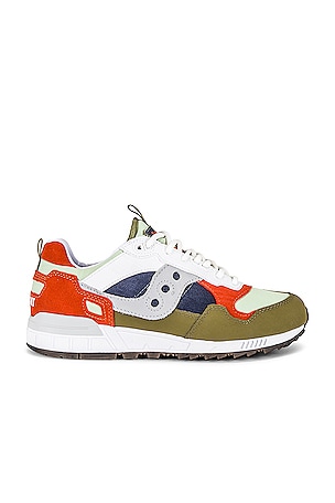 OUTDOOR スニーカー Saucony