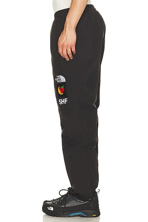 The North Face PANTALON X SKY HIGH FARM MTN en Noir