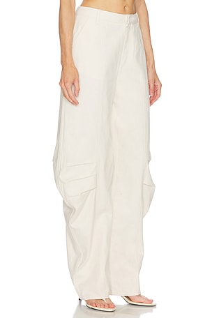 Rotate pantalones lenen suiteng en color crema