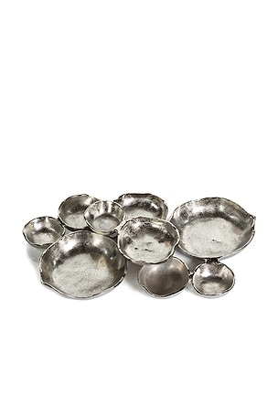 CONJUNTO DE NOVE TIGELAS REDONDAS DE SERVIR CLUSTER OF NINE ROUND SERVING BOWLS The Favorites