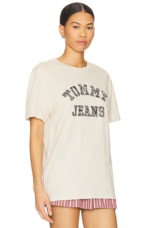 Tommy Jeans Paisley College Tee in Cream. Size S. Also