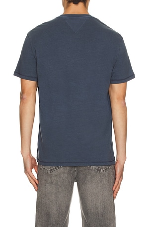 Tommy Jeans Center Arch Tee in Blue