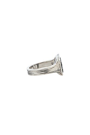 Two Jeys Mini Superstar Ring in Metallic Silver. Size 22. Also