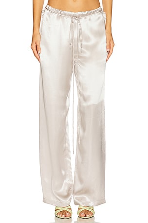 Estelle Pant Tyler McGillivary