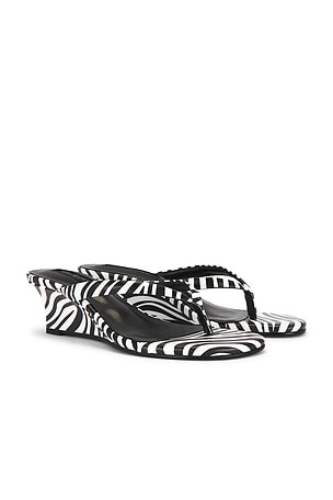 Tony Bianco Edgy Sandal in Black,White