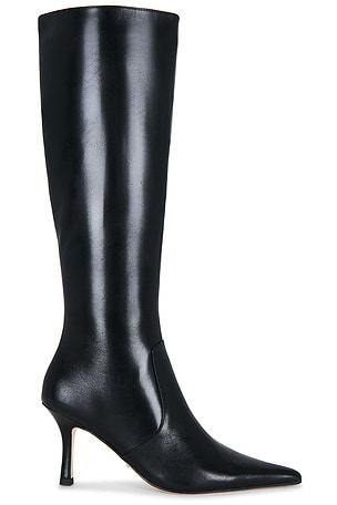 Shaq Boot Tony Bianco