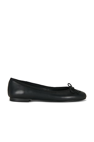 Comma Flat Tony Bianco