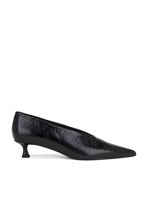 Cherry Pump Tony Bianco
