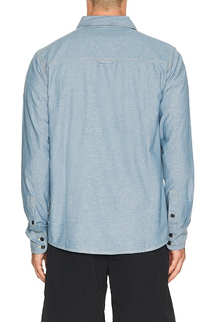 TOPO DESIGNS Utility Chambray Shirt in Blue. Size S. Also