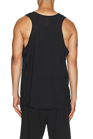 True tribe camiseta tirantes en color negro