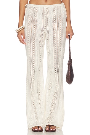 Aila Pant Tularosa
