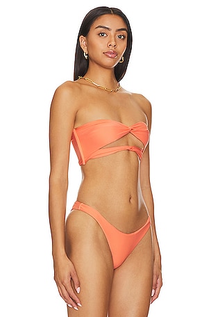 Tularosa Kayle Top in Coral