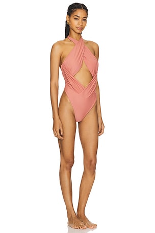 Tularosa Zuki One Piece in Pink