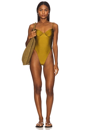 Dion One Piece Tularosa
