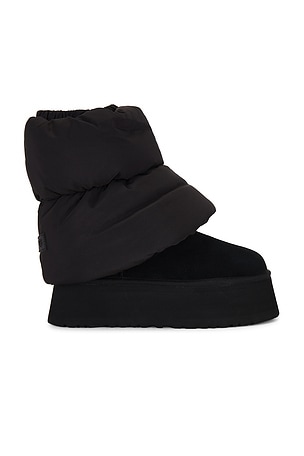 Classic Mini Dipper Puffer Boot UGG