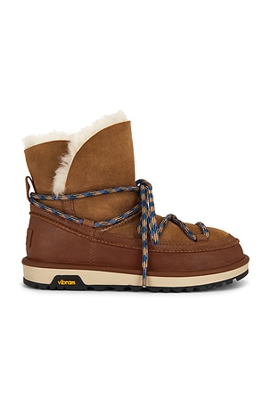Classic Tread Boot UGG