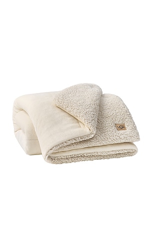 Avery Throw UGG Home
