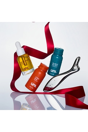 Uni LOT CORPS & BAen BODY ROUTenE KIT: MenI BODY WASH, SERUM, BODY OIL, & GUA SHA en Beauty: S