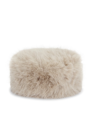 Natasha Hat Unreal Fur