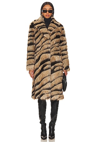 Bengal Kiss Coat Unreal Fur