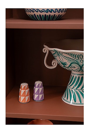 Vaisselle Salt N'pepa Shakers in Lavender,Coral