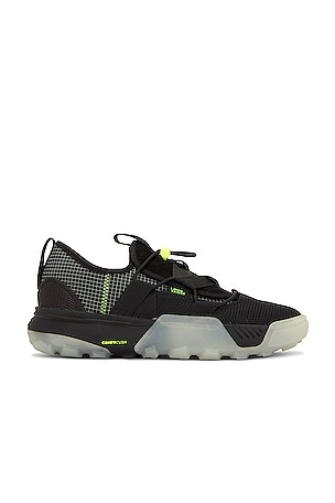 Vans U Shiki Slipper CC ADV in Black | REVOLVE