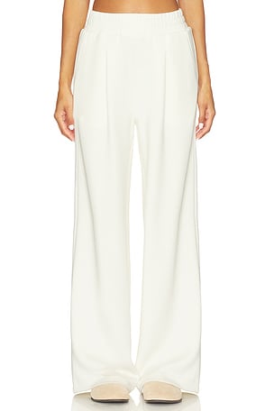 The Extra Wide Leg 32" Pant Varley
