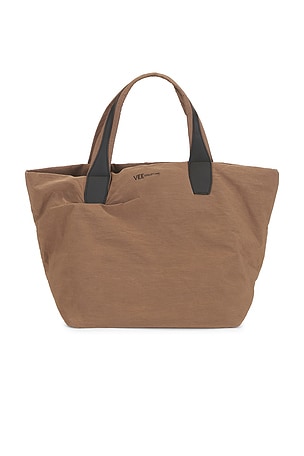 Essence Medium Bag Vee Collective