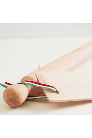 Verve Culture Beechwood Long Rolling Pin & Pasta Scraper in Neutral