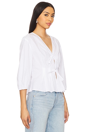 Velvet by Graham & Spencer Riri Top in White. Size XS. Also