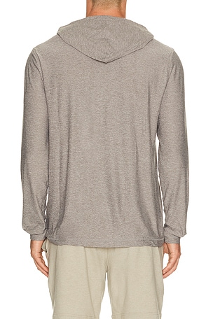 Vuori Strato Tech Hoodie in Grey