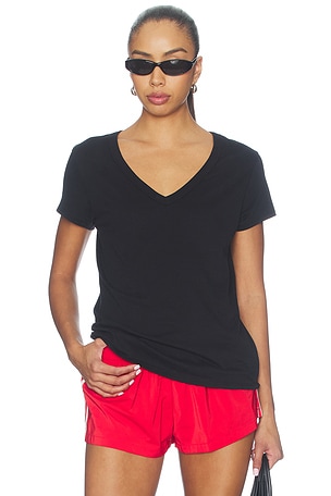 V-Neck Tee WAO