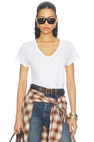 V-Neck Tee WAO