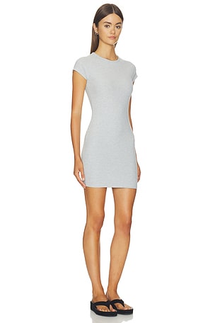 Wellbeeng + beengwell vestido zenith en color gris