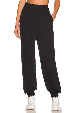 Hatton Woven Pant WellBeing + BeingWell