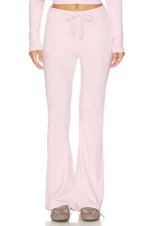 Coralie Pant WellBeing + BeingWell