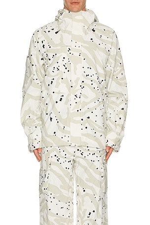 AMF Cargo Jacket Whitespace