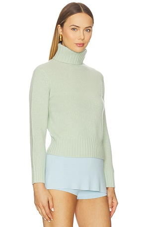 White & Warren Cashmere Featherweight Turtleneck Sweater in Mint