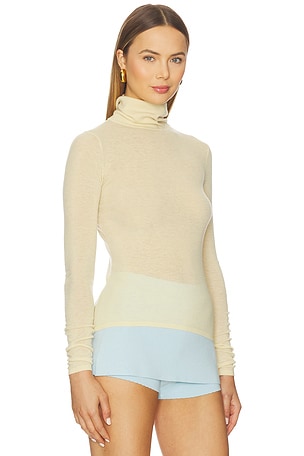 White & Warren Superfine Cashmere Blend Turtleneck Top in Yellow
