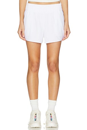 Year of ours pantalón corto de chándal year en color blanco