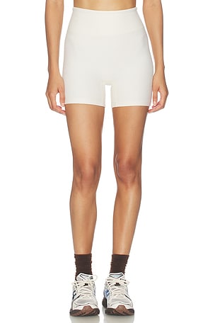 SHORT CICLISTA STRETCH SCULPT SHORT YEAR OF OURS