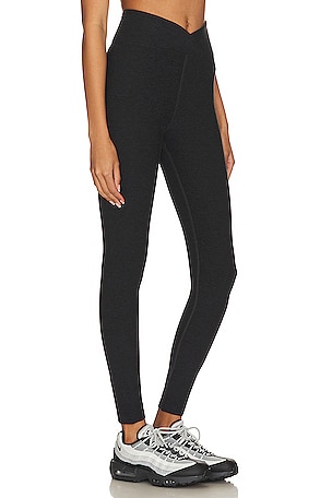 YEAR OF OURS Stretch Veronica Legging in Black