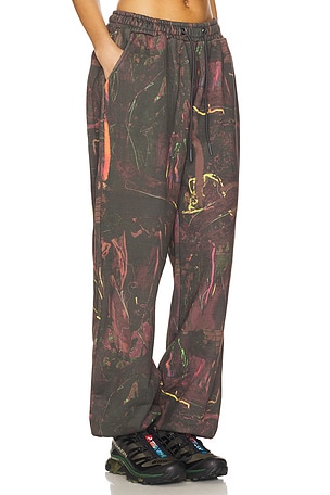 YLLW THE LABEL Everette Extra Baggy Jogger in Cognac