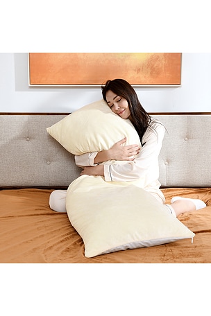 Yana Sleep Side Sleeper Body Pillow