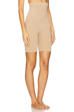 Yummie Seamless Solutions High Waist Thigh Shaper in Nude. Size S/M. Also