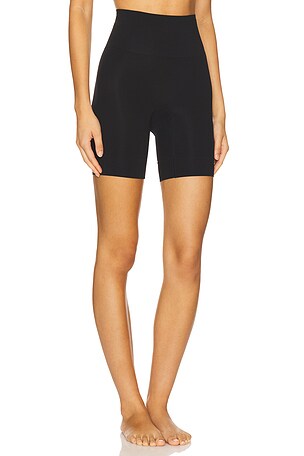 Yummie Ultralight Shaping Slip Short in Black. Size S/M. Also