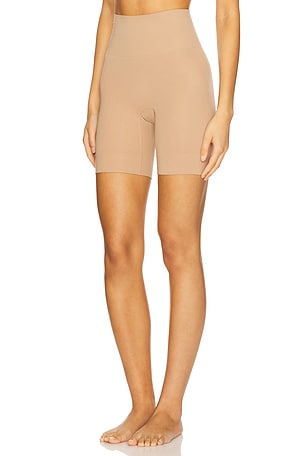 Yummie Brigitte Mid Waist Thigh Shaper in Nude. Size S/M. Also