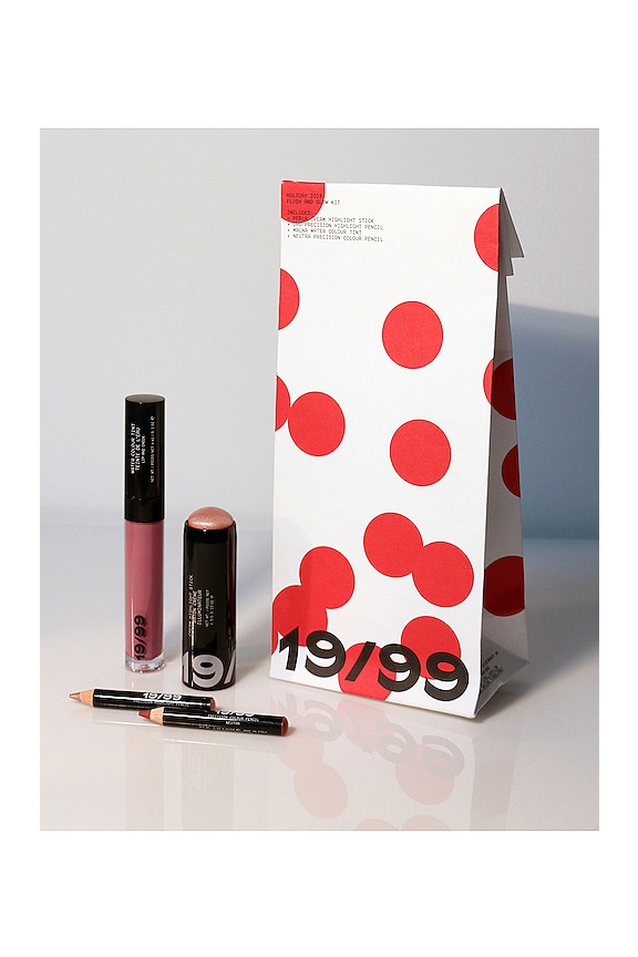 view 2 of 2 SET DE MAQUILLAJE FLUSH AND GLOW SET in Multi