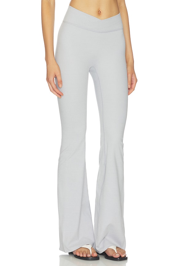 view 2 of 6 LEGGINGS FLARE THE V in Heather Grey